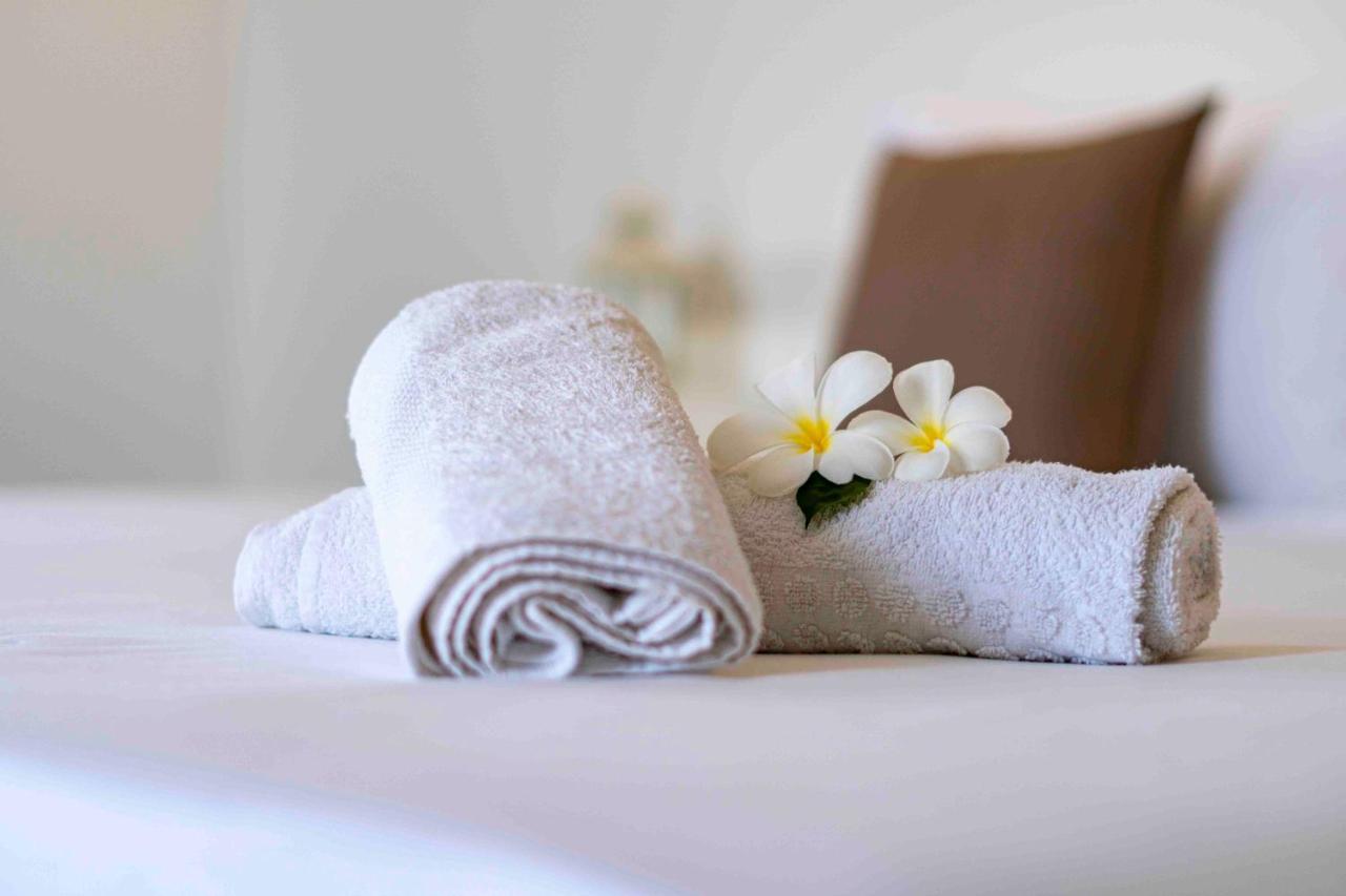 Brixia Cafe & Guest Bed & Breakfast กอลล์ ภายนอก รูปภาพ