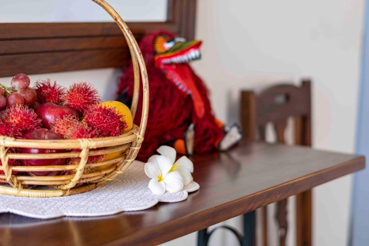 Brixia Cafe & Guest Bed & Breakfast กอลล์ ภายนอก รูปภาพ